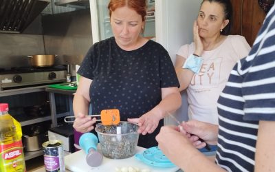 Éxito del primer taller de cocina de algas y mariscos de A Illa organizados por la OPP20